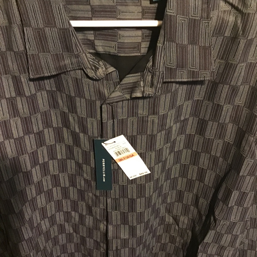 Men’s big and tall long sleeve shirt